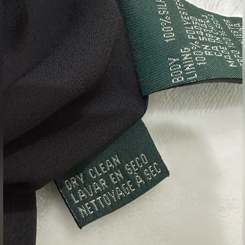 Lauren Ralph Lauren 100% Silk  Black Formal Blazer Tailored Design size 2 Petite - Picture 12 of 15